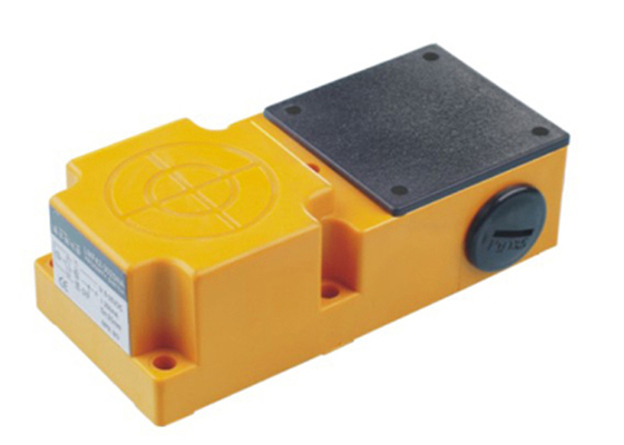 Spacing Detection LMF42 Induction Proximity Sensor , Adjustable Proximity Switch CE